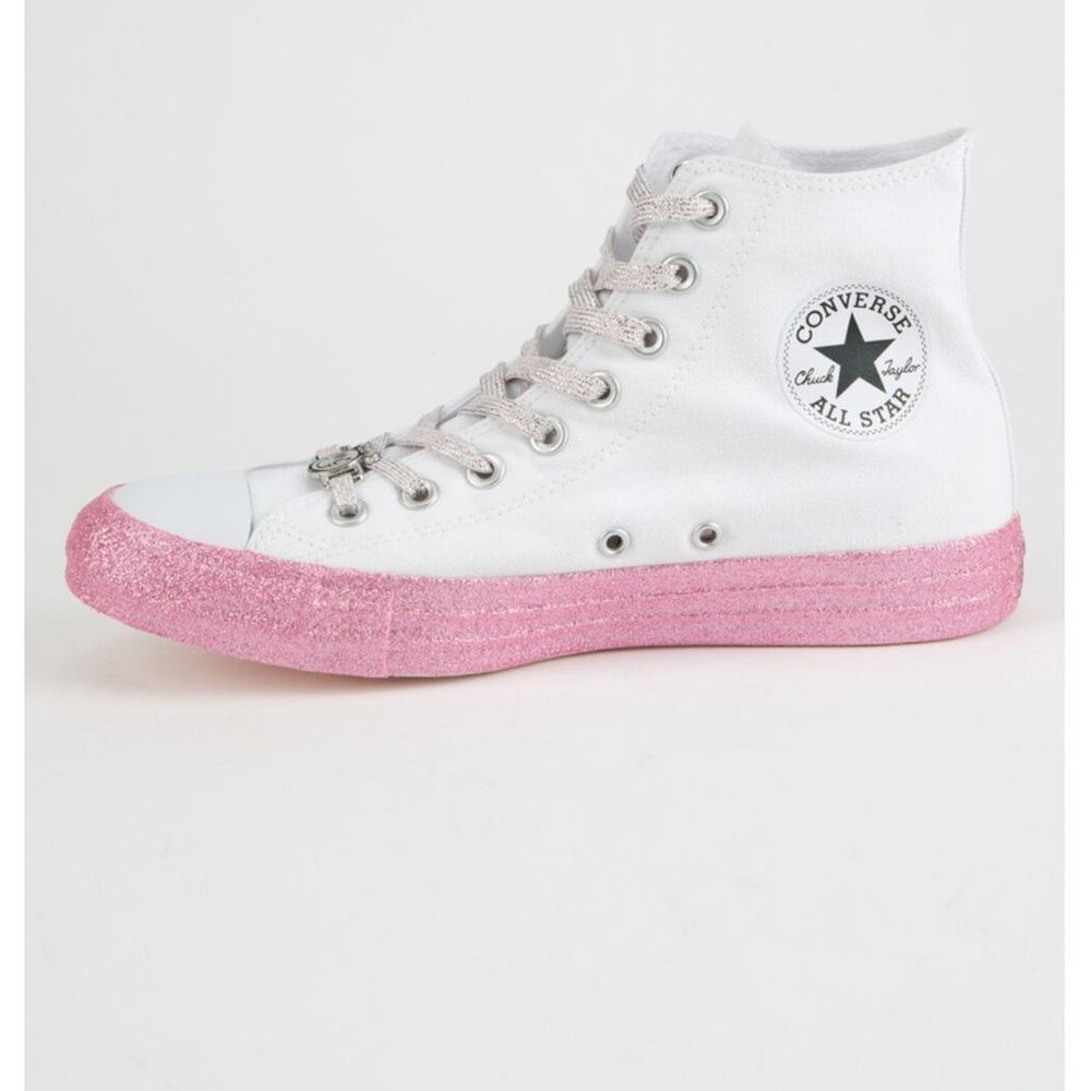 CONVERSE x MILEY Chuck Taylor All Star White High Top Shoes worn maybe twice